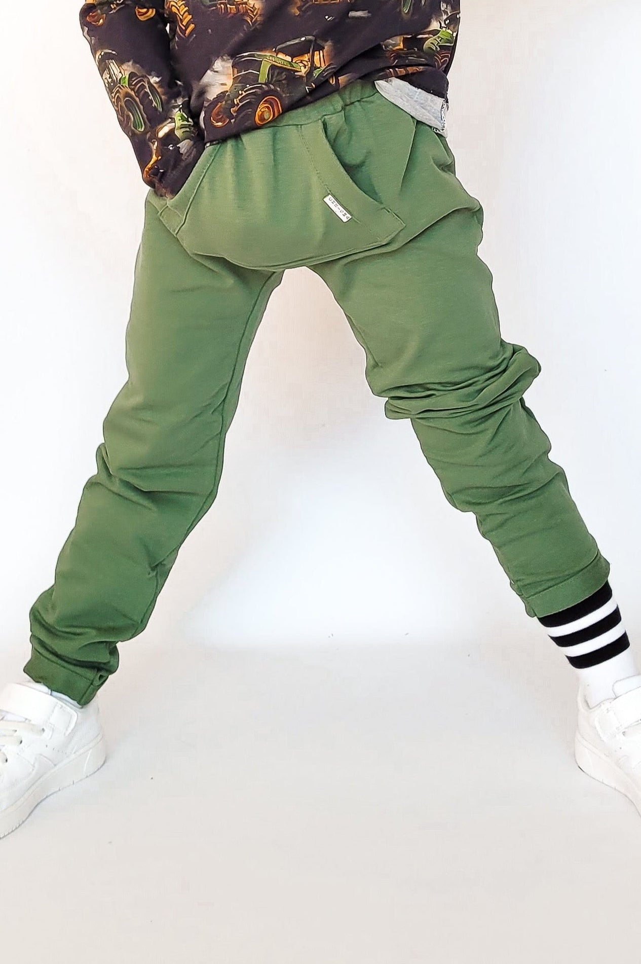 Reliable olive pants