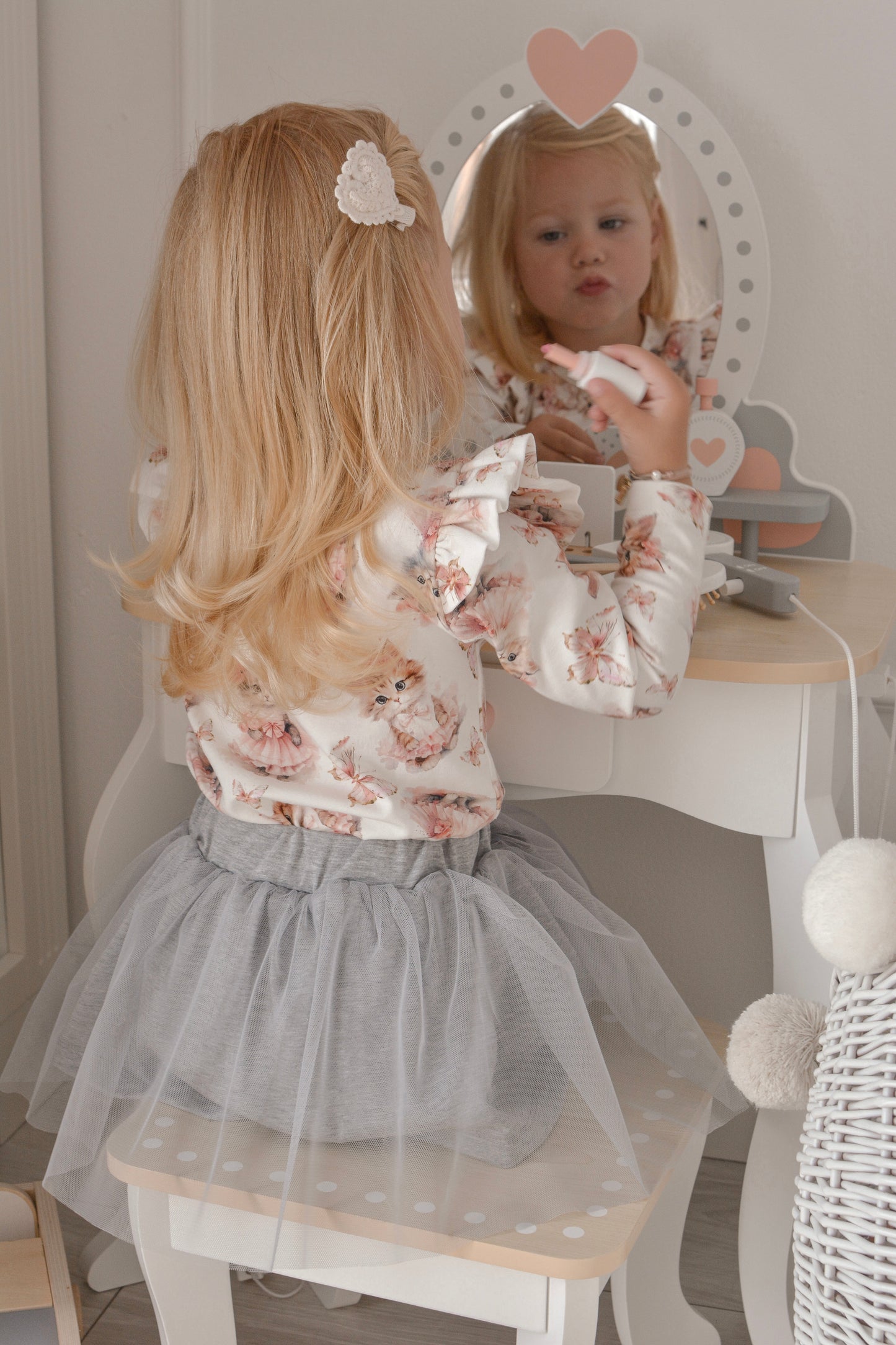 Beige tulle skirt