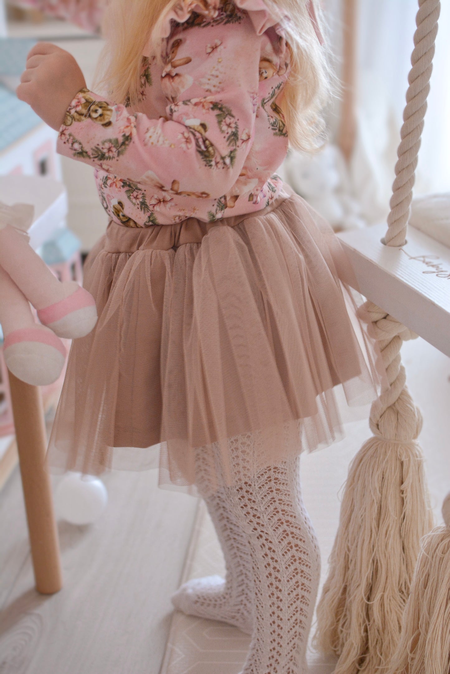 Beige tulle skirt