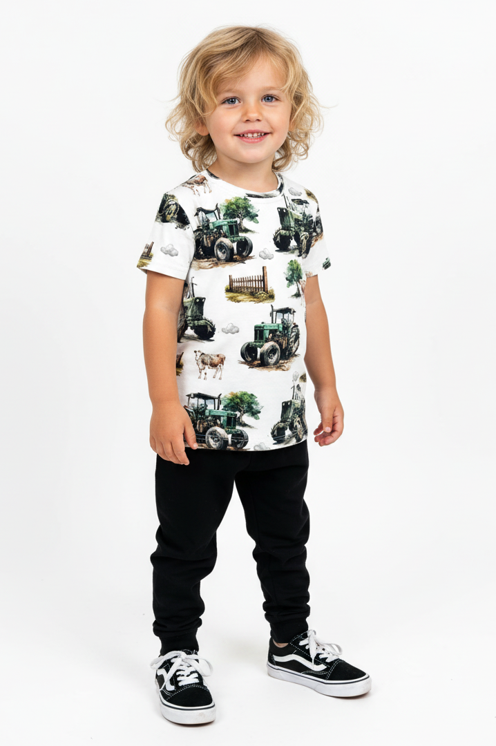 T-shirt Tractor Cow Life
