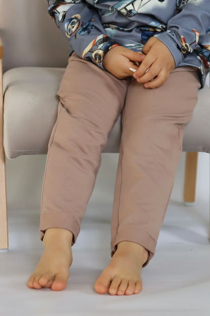 Insulated camel trousers
