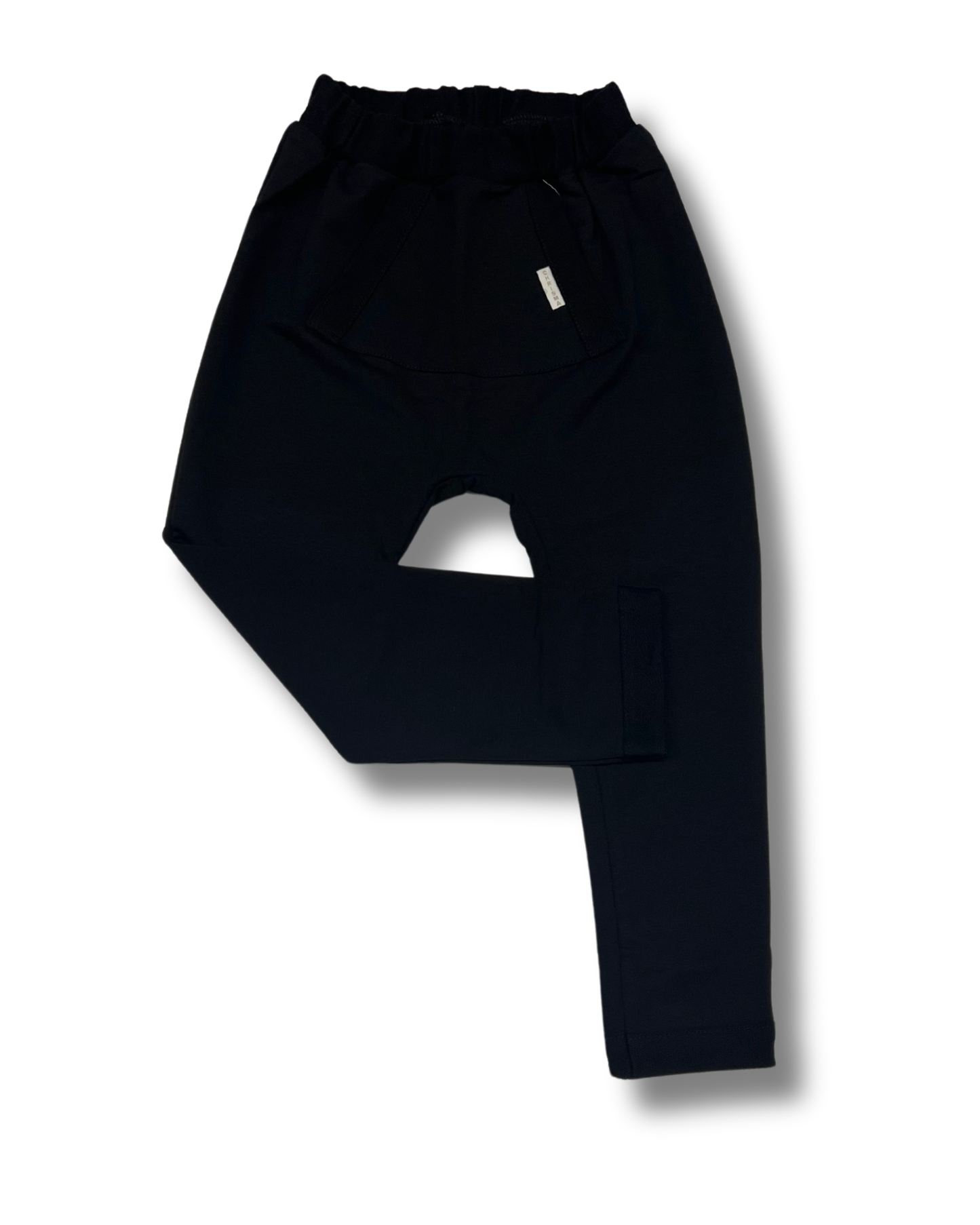 Reliable black trousers