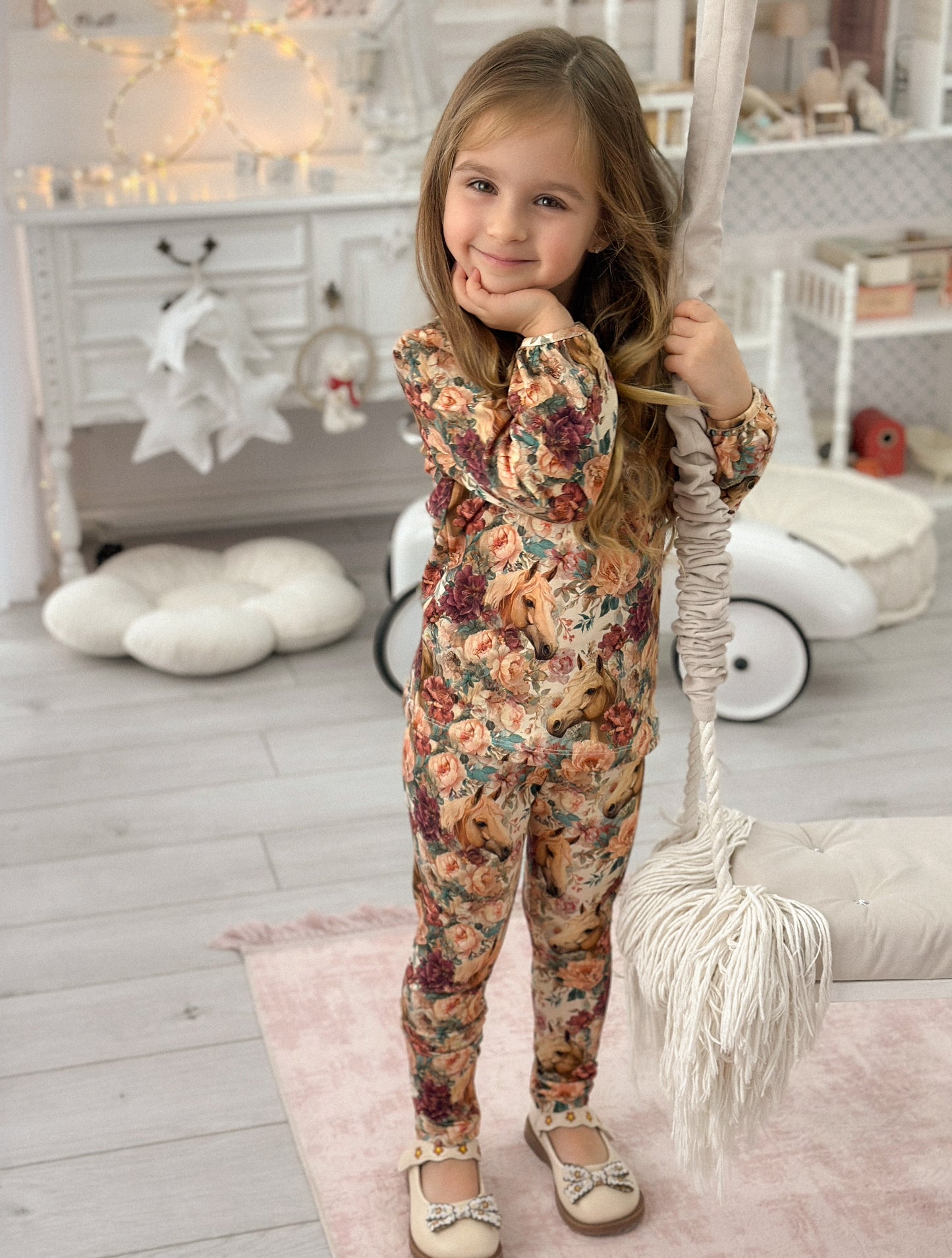 Legginsy Koniki w Kwiatach